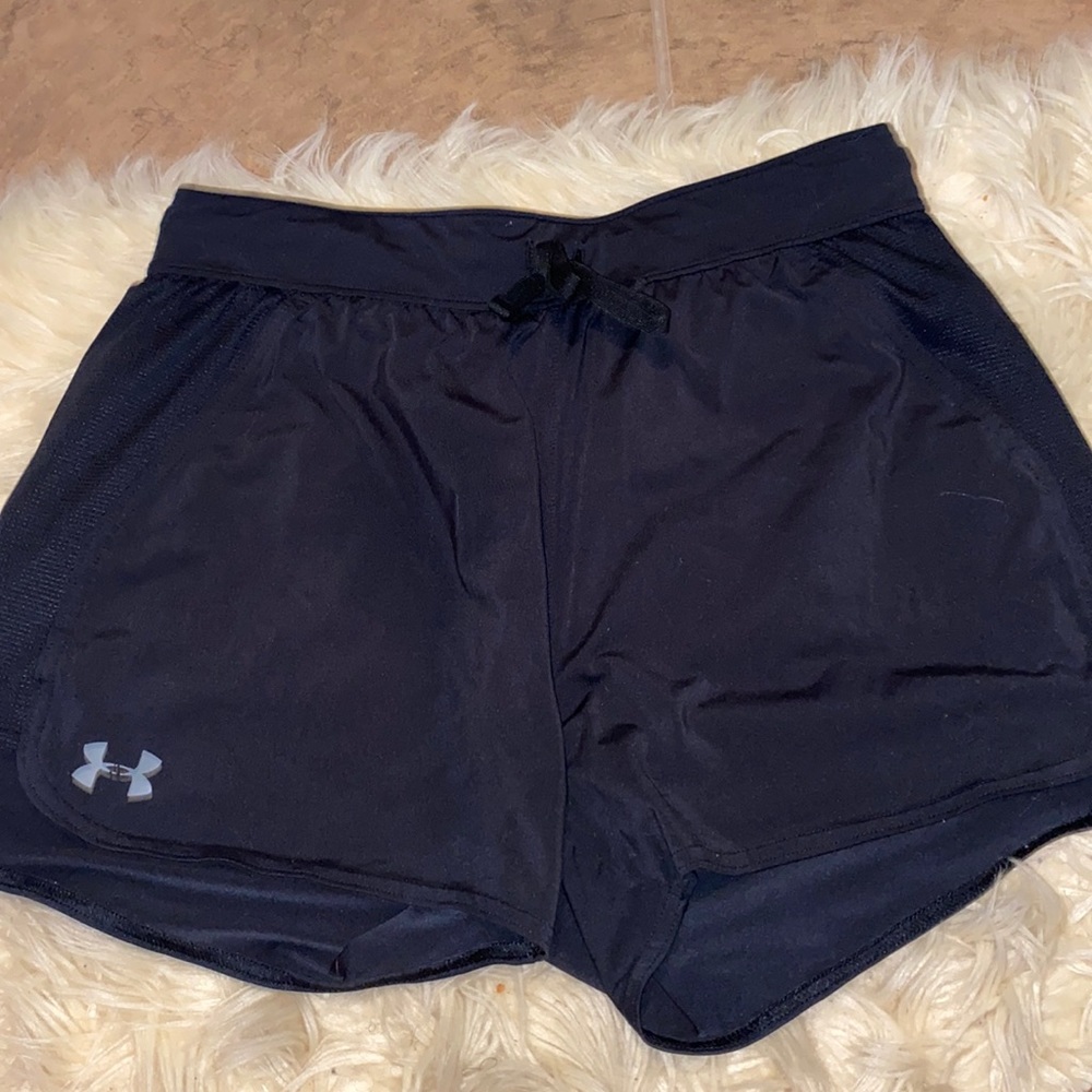 Black Underarmour Athletic Shorts